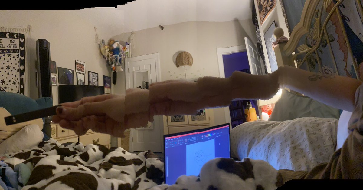 sleevicus's tweet image. me: hey bro can you pass me the vape? 
my good buddy luffy one piece: yeah man sure