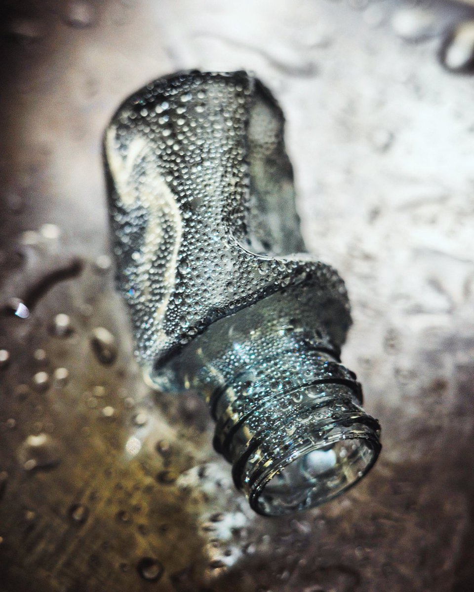 set_953's tweet image. compression

#compression
#圧縮
#静物
#GRIIIx
#stilllife
#スナップ写真
#snapshot
#写真好きな人と繋がりたい
#キリトリセカイ
#写真表現
#macro
#京都
#kyoto