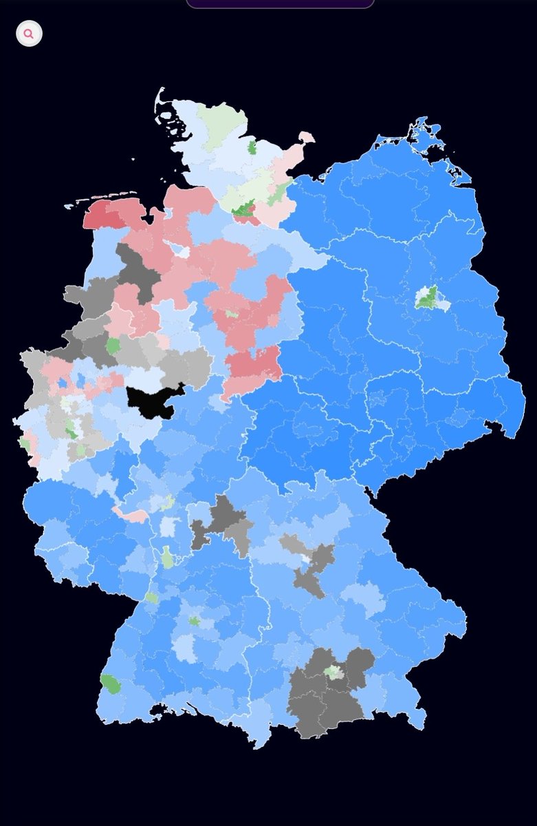 kitchen_news_de's tweet image. Nochmal zur Erinnerung:
Das ist die aktuelle Kanzlerpräferenz der Deutschen in allen 299 Wahlkreisen.
Von einem Robert Habeck ist da nicht viel zu sehen. Dafür liegt eine Alice Weidel ganz hoch im Kurs.