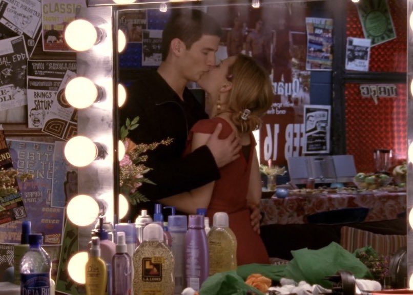 nathanthinkr's tweet image. happy birthday, haley james scott &amp;lt;3