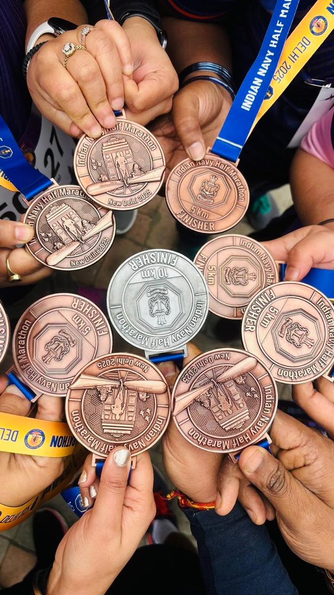 IN_DCP's tweet photo. Thrilled to witness #TeamDCP’s incredible energy at the #IndianNavy #HalfMarathon! Your dedication, perseverance, and unwavering team spirit are a true testament to excellence. Keep breaking barriers and inspiring everyone around you! 💪🏃♂️🏃♀️
#IndianNavyHalfMarathon
#INHM2025
#NavalCivilians
#TeamSpirit
#PushingLimits
#RunWithTheNavy