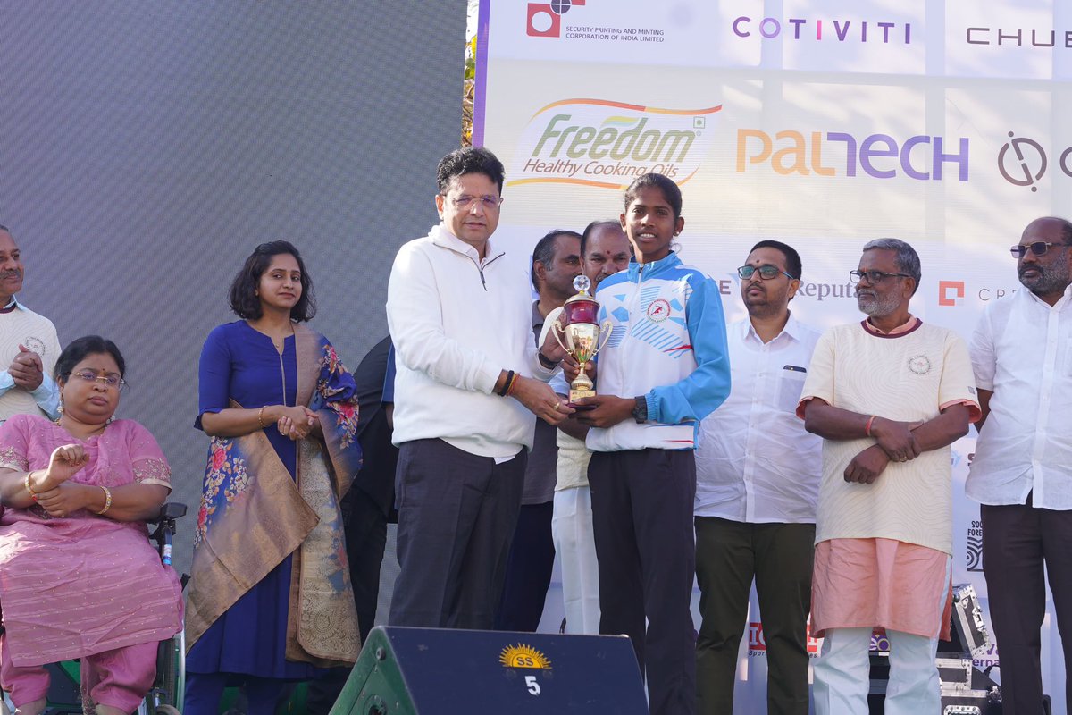 OffDSB's tweet image. Happy to be part of the incredible &apos;Run for Girl Child&apos; event organized by Seva Bharathi Foundation!

Huge applause to the organizers for their tireless efforts in raising awareness to protect the girl child. Your commitment to this noble cause is inspiring!

And to all the…