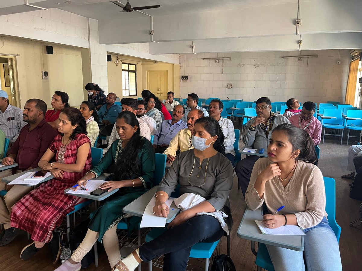 nitaigaurhari's tweet photo. ๐ Empowering TB Care with Tech!
Trained STS & STLS In Pune MC on QR Code-Based Sputum Sample Collection & Transport under SSHAKTI-TB.
๐ท Improved sample tracking
๐ท Real-time monitoring
#SSHAKTI
#HLFPPT
#EndTB
#100dayscampaign https://t.co/i3Md7axlgJ