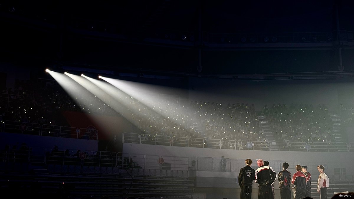 kimbyuru1's tweet image. 어제. #GOT7_NESTFEST