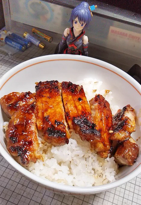 これが城寨名物・叉焼飯…龍兄貴、ごっつぁんです!おお…美味い 自分で作ったのに実に美味い 確かにこれは米が進む…大盛りが一瞬で無くなったレシピに忠実に作るって大事やね… 