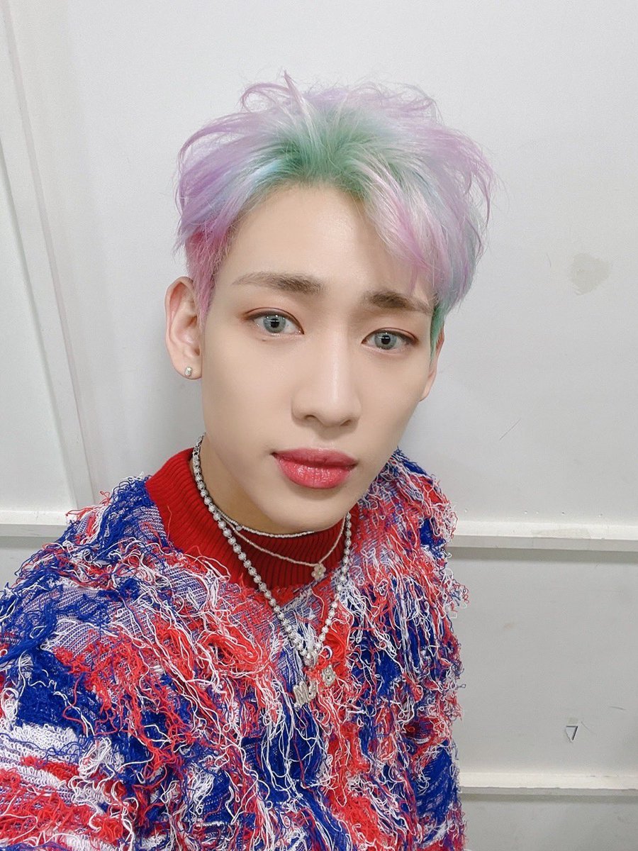 nsblossoms's tweet photo. 2025 GOT7 CONCERT <NESTFEST> 🐣
DAY 3 🪺
REF riBBon #BBPIC
#BamBam #뱀뱀 @BamBam1A
#GOT7_NESTFEST_Day3 https://t.co/no8R7stGKY