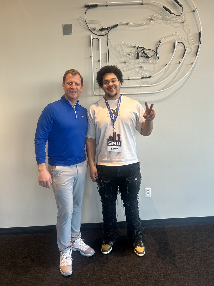 Day’jonMoore1 (@dayjonmoore71) on Twitter photo Had a good visit with <a href="/rhettlashlee/">Rhett Lashlee</a> and <a href="/GarinJustice/">Garin Justice</a> this afternoon loved the hospitality <a href="/SMUFB/">SMU Football</a> #PonyUp <a href="/CoachTMiller18/">Trent Miller</a> <a href="/DarrylDJSimon/">Coach simon</a> <a href="/samspiegs/">Sam Spiegelman</a> <a href="/BillyEmbody/">Billy Embody</a> @SMURivalss Had a good visit with <a href="/rhettlashlee/">Rhett Lashlee</a> and <a href="/GarinJustice/">Garin Justice</a> this afternoon loved the hospitality <a href="/SMUFB/">SMU Football</a> #PonyUp <a href="/CoachTMiller18/">Trent Miller</a> <a href="/DarrylDJSimon/">Coach simon</a> <a href="/samspiegs/">Sam Spiegelman</a> <a href="/BillyEmbody/">Billy Embody</a> @SMURivalss