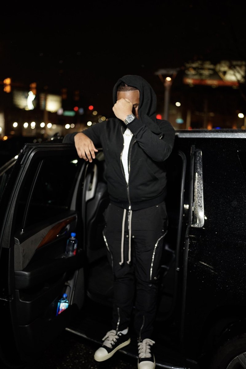 KN5IVEE's tweet photo. they thought i got lucky last time, im back on the same sh*t🦅.. https://t.co/Sf3Q6GJi7G