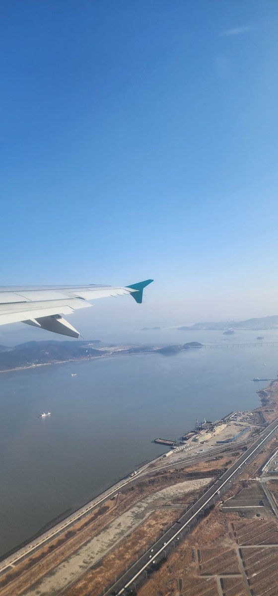 Note5ChoYou's tweet image. 일본으로 출발!