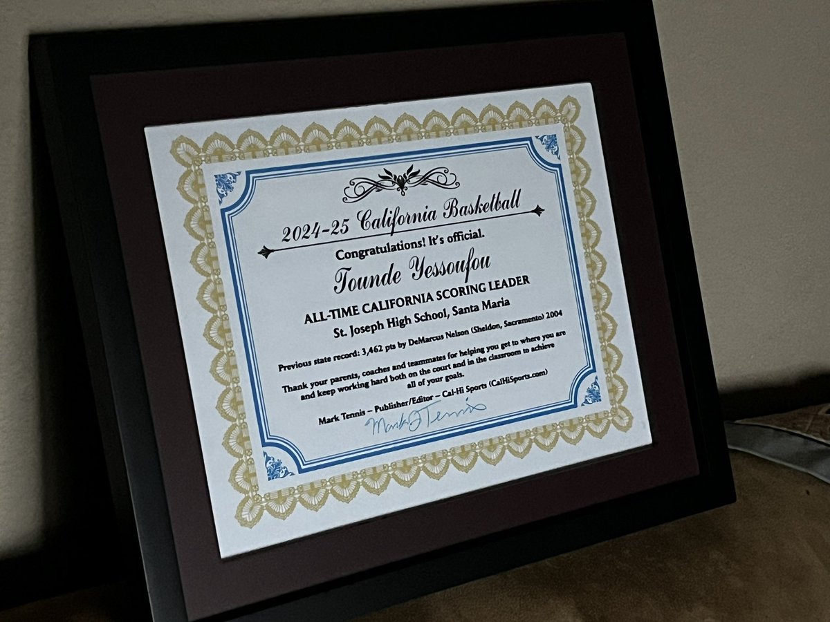 Ronnie Flores (@ronmflores) on Twitter photo Here is what we presented <a href="/ToundeYessoufou/">Tounde Yessoufou</a> tonight; it’s been great watching him last four years; will we have to do this again next season?
Probably so……… #HSBB Here is what we presented <a href="/ToundeYessoufou/">Tounde Yessoufou</a> tonight; it’s been great watching him last four years; will we have to do this again next season?
Probably so……… #HSBB