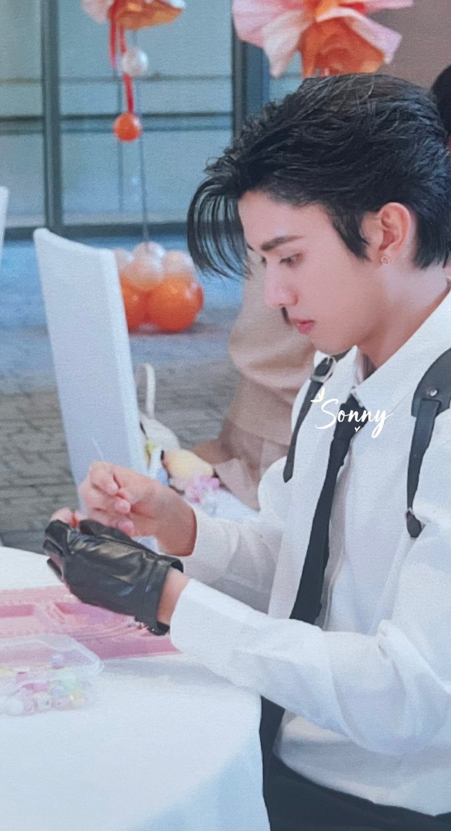 Sonny__Sonny_'s tweet photo. Photobook 9 of Beijing 2☀️1🌙
@netsiraphop 
#netsiraphop
#WHOUARExNetDay2
#WHOUARExNetDay1 https://t.co/7Ra2l6l0Co