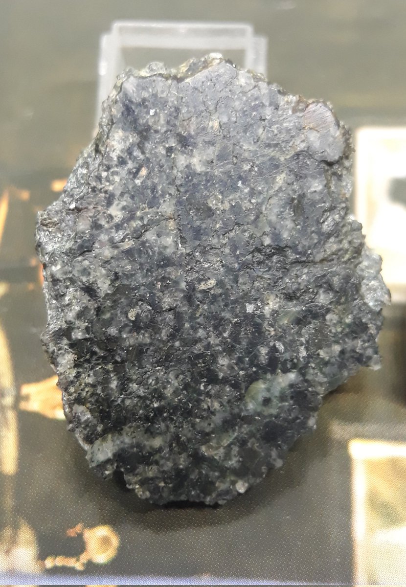 Moon &amp; Mars
Price : 30 usd per gam
WhatsApp +84916855492
#lunarmeteorite
#martianmeteorite