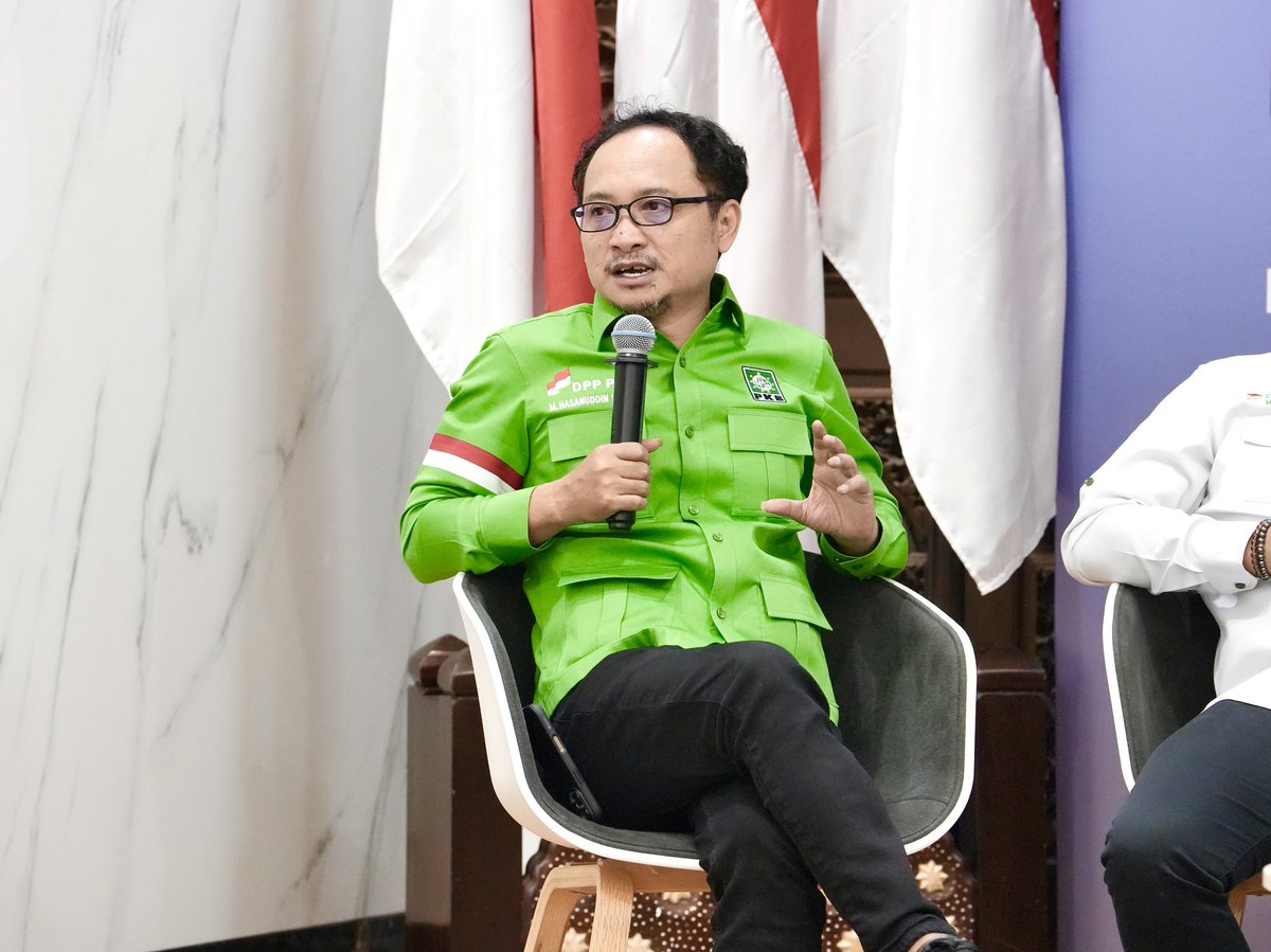 DPP PKB (@dpp_pkb) on Twitter photo Kemarin (1/2) DPP PKB menggelar Pra Penguatan dan Percepatan Membangun Daerah (P2PD). Acara ini menjadi forum strategis bagi kepala daerah PKB untuk mempercepat pembangunan yang inklusif dan berkelanjutan.
Dalam kesempatan itu, Ketua Umum DPP PKB, Gus <a href="/cakimiNOW/">A Muhaimin Iskandar</a> menegaskan Kemarin (1/2) DPP PKB menggelar Pra Penguatan dan Percepatan Membangun Daerah (P2PD). Acara ini menjadi forum strategis bagi kepala daerah PKB untuk mempercepat pembangunan yang inklusif dan berkelanjutan.
Dalam kesempatan itu, Ketua Umum DPP PKB, Gus <a href="/cakimiNOW/">A Muhaimin Iskandar</a> menegaskan
