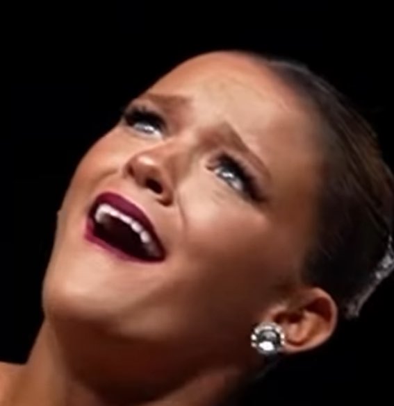 When she keep on sucking after du nut