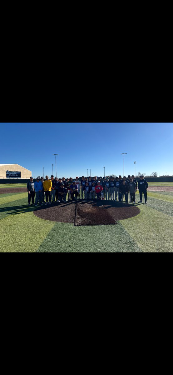 LDBellBaseball's tweet photo. Great time today as we had our Annual Alumni Game! Thank you to everyone who was able to come out and play. It was great to see some old faces, and we canโt wait to do it again next year!!! #GoBell https://t.co/zbhGoOmDQf
