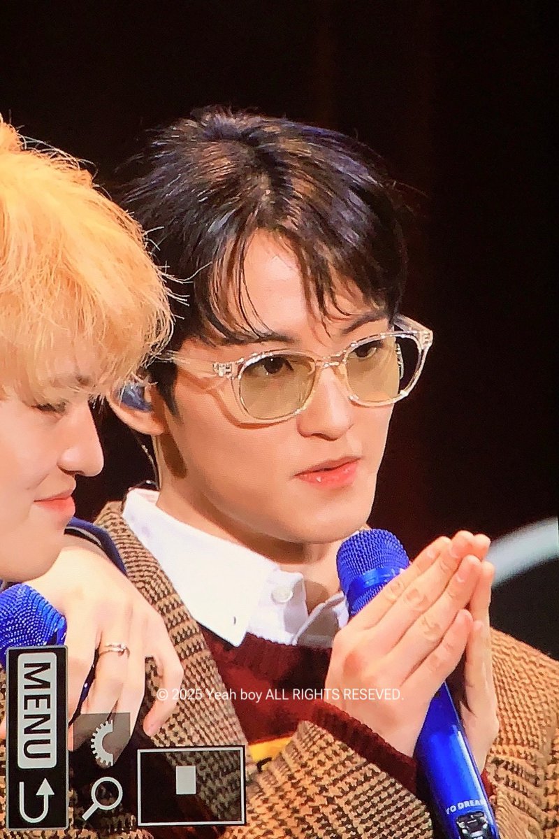 yeahboy9982's tweet photo. 250202 #MARK #마크 #NCTDREAM https://t.co/vvE71nkrNf
