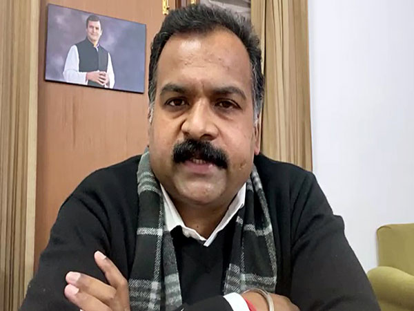 ani_digital's tweet photo. Lifetime award for Sachin Tendulkar an "insult" to other cricket legends, says Congress' Manickam Tagore
Read @ANI Story | https://t.co/7vlcErNAHk
#SachinTendulkar #Congress #Lifetimeaward https://t.co/jG3hq3zaI3