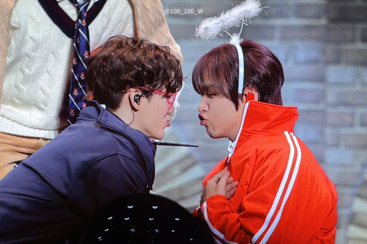 we hardly get any jaemin and haechan but when we do all that wait is so worth it...NAHYUCK NATION WE ARE SO UP😭