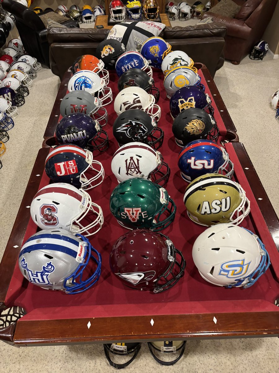 Jerry Quickel (@jerryquickel) on Twitter photo In honor of Black History Month here are my HBCU helmetsβ¦.slowly but surely I am getting a great representation of HBCU football in my collection! A very important part of the history of this great game! <a href="/HBCUGameday/">HBCU Gameday</a> <a href="/CFBHome/">CFB Home</a> <a href="/cfbcampustour/">College Football Campus Tour</a>
#BlackHistoryMonth In honor of Black History Month here are my HBCU helmetsβ¦.slowly but surely I am getting a great representation of HBCU football in my collection! A very important part of the history of this great game! <a href="/HBCUGameday/">HBCU Gameday</a> <a href="/CFBHome/">CFB Home</a> <a href="/cfbcampustour/">College Football Campus Tour</a>
#BlackHistoryMonth