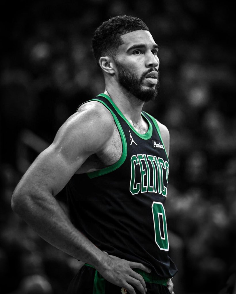 Playoff BOS tweet media