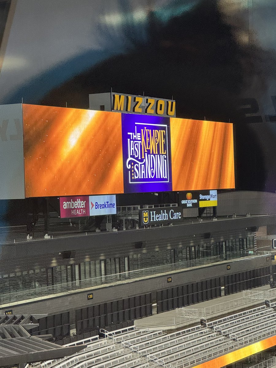 KewpAthletics's tweet photo. Last Kewpie Standing was an AMAZING evening!! Thank you to our HABC and everyone that came out to support our athletic programs! @LastKewpie https://t.co/FnsLYoW1P4