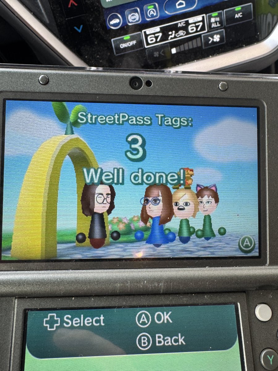 garrjira's tweet photo. Streetpass in the year of our lord 2025

Never kill yourself https://t.co/APR8EJ2DqI