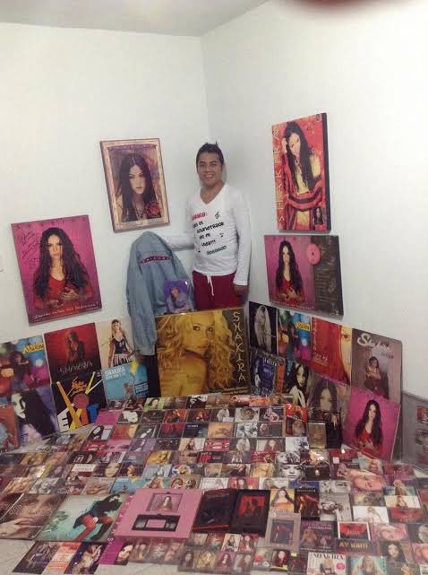 Si alguien sabe cómo podemos contactar a la familia para seguir con el sueño de poner su museo, no duden en escribirme 🫶🏻💛🇲🇽 #shakira #shakpulines <a href="/GerardoMebarak/">GerardoMX 🤫</a> #QEPD 🕊️