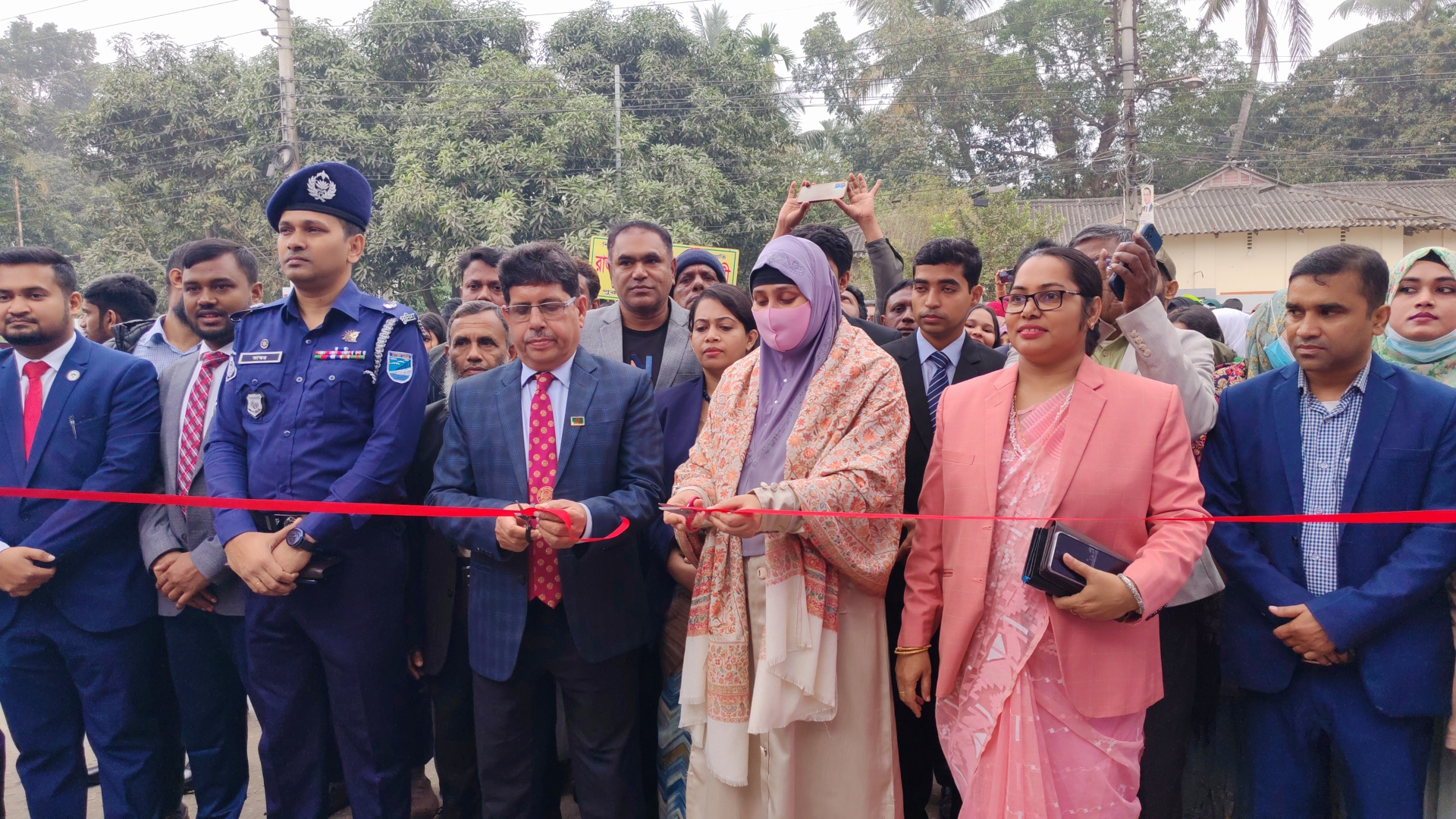 মাদারীপুরে তারুণ্য উৎসব উপলক্ষ্যে ১০ দিন ব্যাপী বিসিক উদ্যোক্তা মেলা