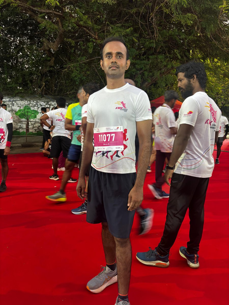 balajune9's tweet photo. Every step matters, every runner counts! Proud to be part of the #KauveryCancerAwarenessMarathon #CancerAwareness #MarathonRunner #chennai #sunday #Running #K10K https://t.co/dTSB2YlroL