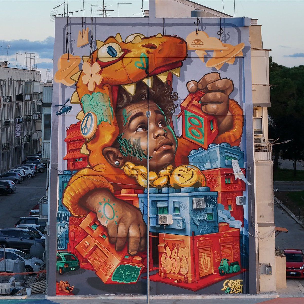 🎨Eight &amp; Lost📍Brindisi, Italy 🇮🇹 
StreetArt 
Buongiornissimo 🌞☕️