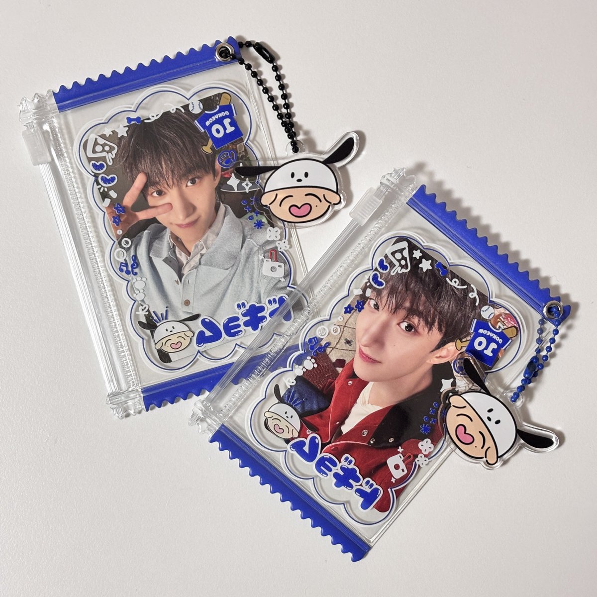 ddyo_218's tweet image. *˸🍕♪*˸*⋆⚾♪˖✻*📸♪*˸*⋆🎶♪˖✻*˸🐶♪*˸*⋆☁♪
                    𝙃𝘼𝙋𝙋𝙔 𝘿𝙊𝙆𝙔𝙀𝙊𝙈 𝘿𝘼𝙔

도겸이의 생일기념 #RT 이벤트를 진행 합니다🍀
겸이가 좋아하는 것들을 담아낸 
&apos;𝗛𝗔𝗣𝗣𝗬&apos; 포카파우치+키링set를 보내드립니다♥ 

🫧 3명 추첨
🫧 국내 주소 한정
🫧 도겸생일 전…