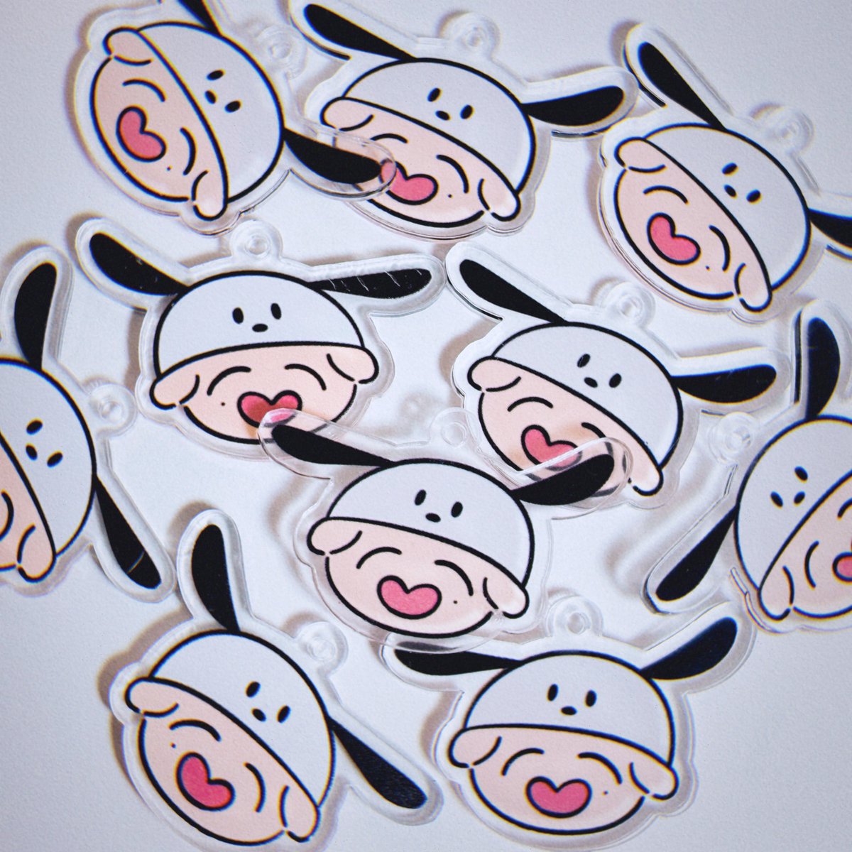 ddyo_218's tweet image. *˸🍕♪*˸*⋆⚾♪˖✻*📸♪*˸*⋆🎶♪˖✻*˸🐶♪*˸*⋆☁♪
                    𝙃𝘼𝙋𝙋𝙔 𝘿𝙊𝙆𝙔𝙀𝙊𝙈 𝘿𝘼𝙔

도겸이의 생일기념 #RT 이벤트를 진행 합니다🍀
겸이가 좋아하는 것들을 담아낸 
&apos;𝗛𝗔𝗣𝗣𝗬&apos; 포카파우치+키링set를 보내드립니다♥ 

🫧 3명 추첨
🫧 국내 주소 한정
🫧 도겸생일 전…