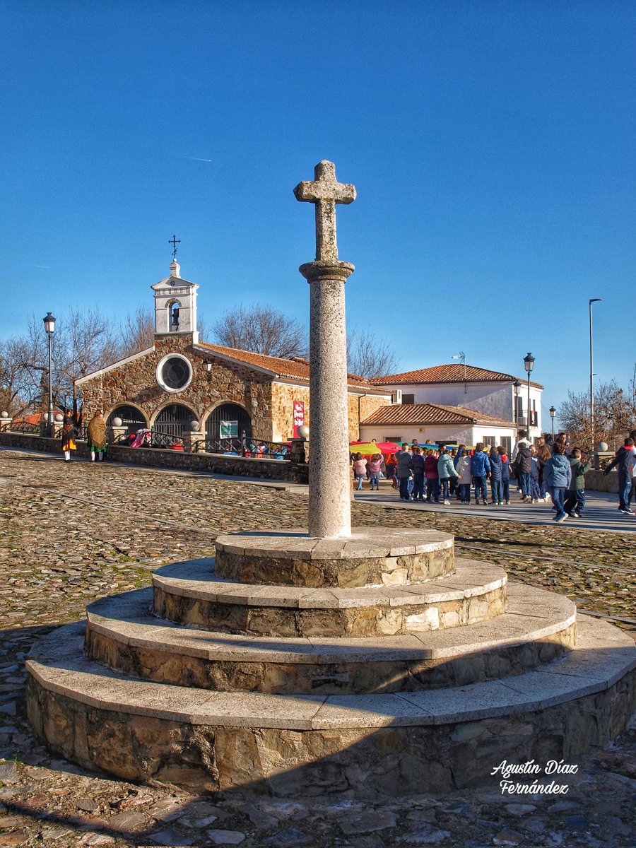 𝔄𝔤𝔲𝔰𝔱𝔦𝔫 𝔇𝔦𝔞𝔷 𝔉𝔢𝔯𝔫𝔞𝔫𝔡𝔢𝔷 tweet media