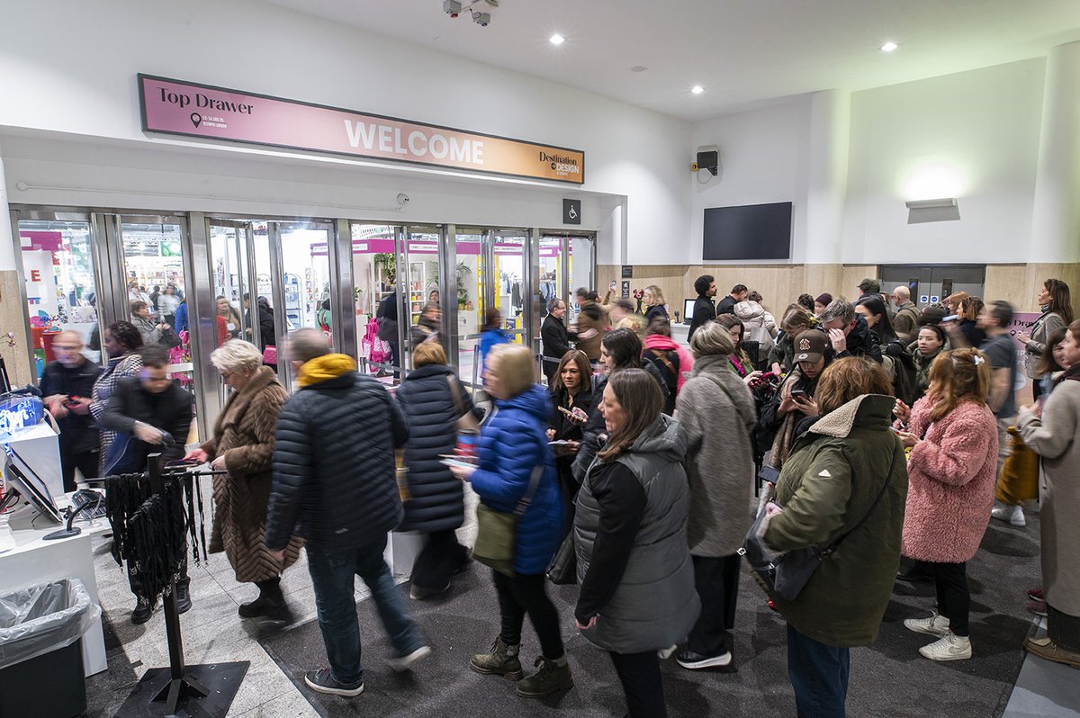 🚪We're the UK's premium design-led retail trade show, with 10,000 buyers walking through the doors. A vibrant hub of creativity, innovation, and business - all under one roof! ✨

#TopDrawerLondon #RetailTradeShow #DesignLed #DestinationDesign #RetailInnovation