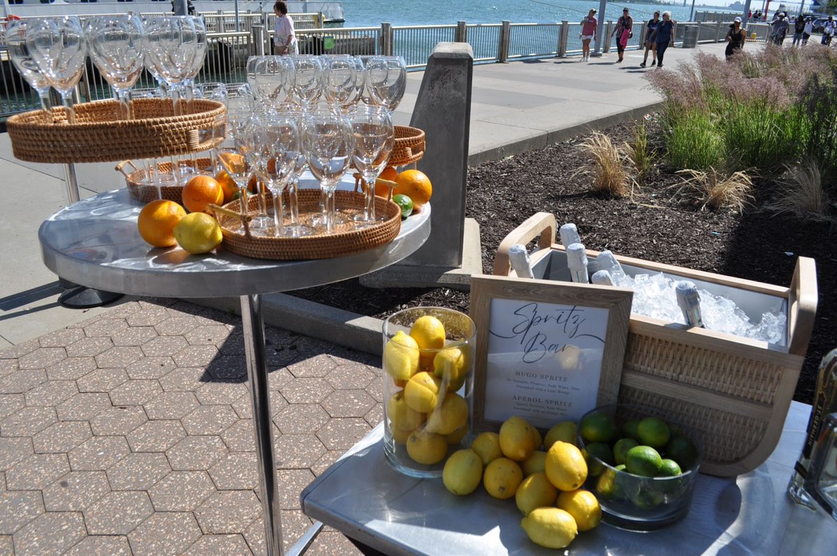 WaterviewLoft's tweet photo. The hottest event trend for your summer wedding? The Spritz Bar. Talk with your Event Coordinator for all the details. https://t.co/uOOq1aOhbL
