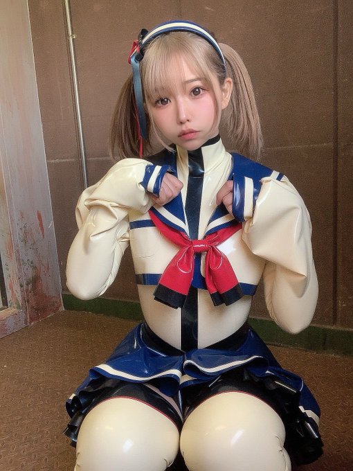 Twitterのコスプレ画像13