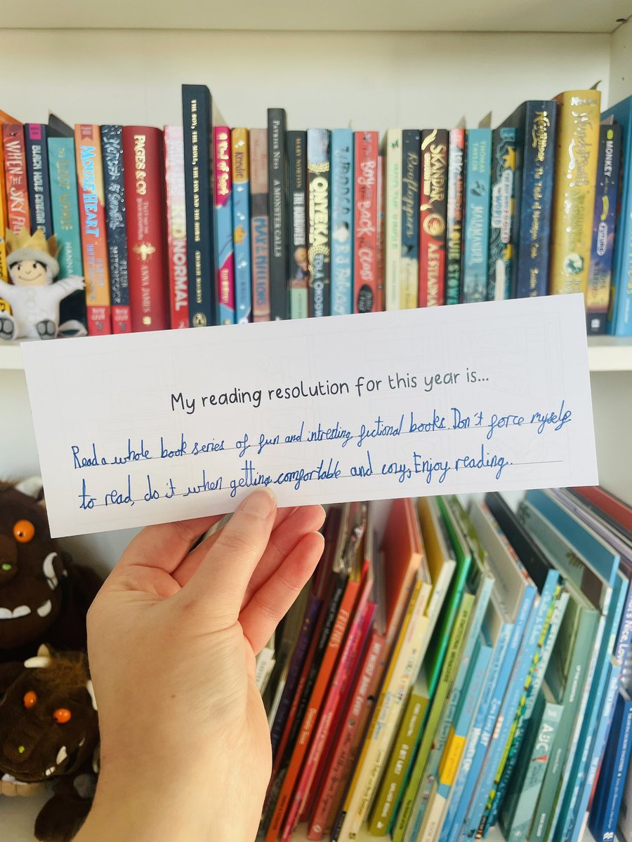 verityisreading's tweet image. January was all about encouraging our children to find new things to read and set their own challenges based on the kind of readers they are. I couldn’t resist sharing this #readingresolution from a Year 6 the other week - isn’t it wonderful?! 😍

#librarylessons