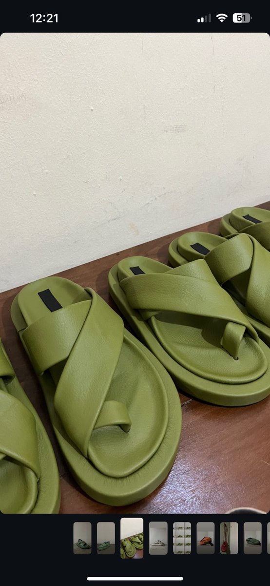 udochi_design's tweet photo. @kkerele please bring back Jia in olive green/avocado https://t.co/ZaSVOqbx1L