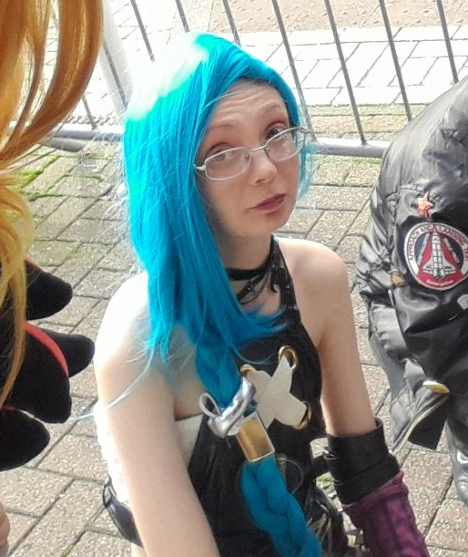 httydrunner's tweet photo. Random dump of #Jinx from #arcane #jinxcosplay #leag https://t.co/OK8VyG6upk