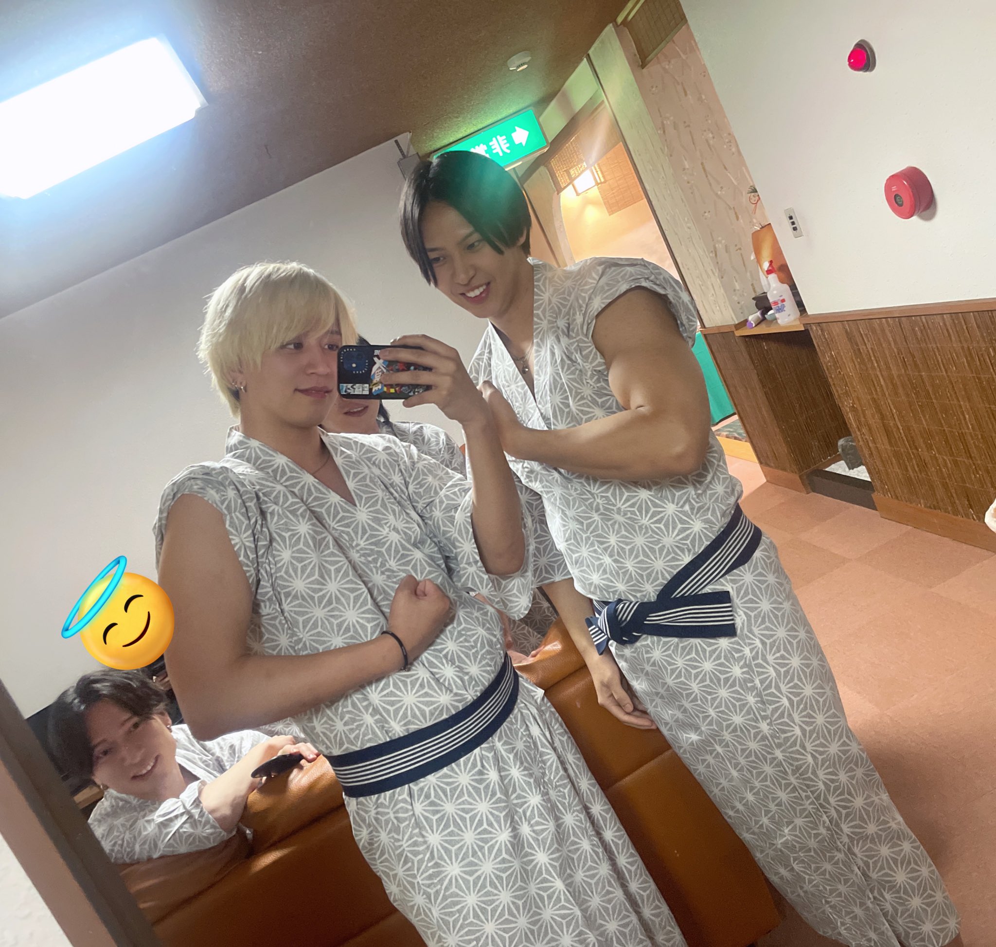 【専用ページ】CandyCandyさん専用♡ 2021/04/30〆 AMBIDEX Store ○16/1ワッフル 襟フリルプルオーバー(F コン