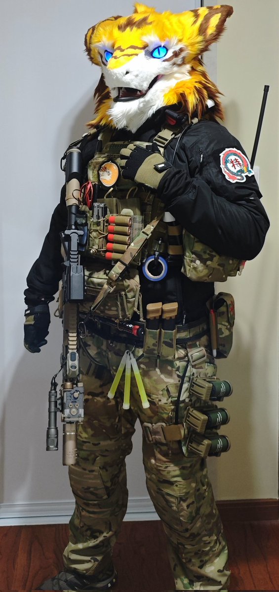 Tactical Sergal！
#Furry #fursuit #Sergal