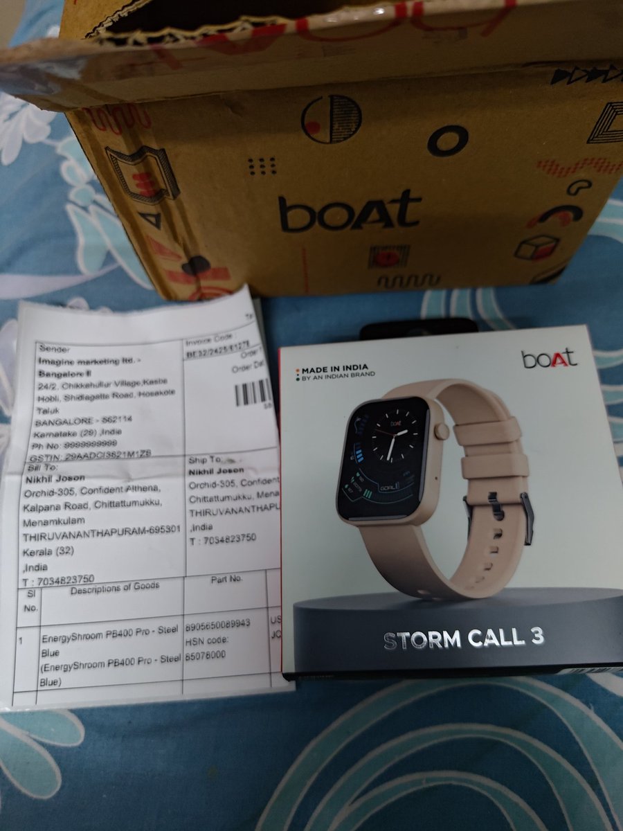 Nick26_ts's tweet photo. 🚨 SCAM ALERT FROM @RockWithboAt 🚨

I ordered a PowerBank – EnergyShroom PB400 Pro Steel Blue (Order ID: 7504654, Delivered: Jan 15, 2025), but BoAt sent me a Smartwatch instead!

Good thing I took pics while unpacking... https://t.co/9Ly5VZWyRN