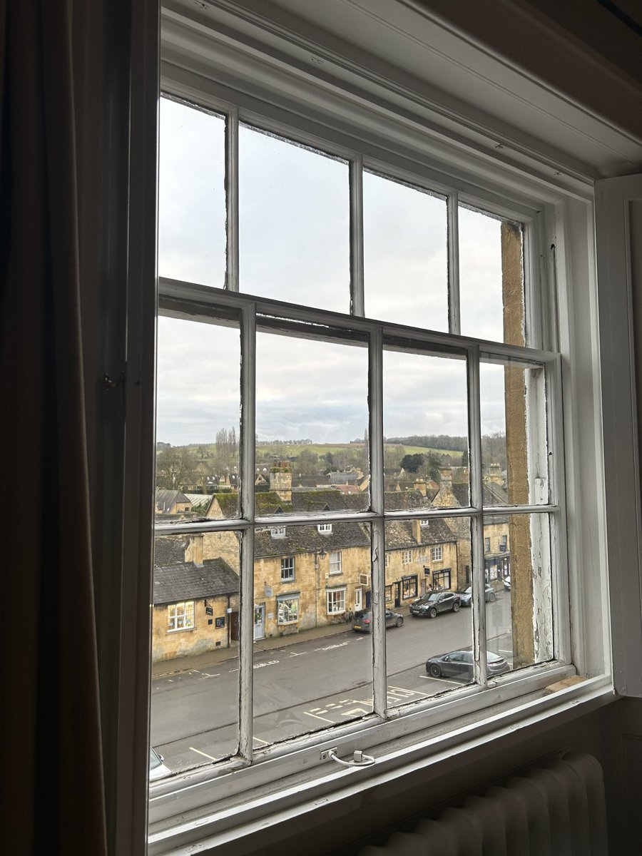 Emily Hewertson 🇬🇧 🏴󠁧󠁢󠁥󠁮󠁧󠁿 tweet media