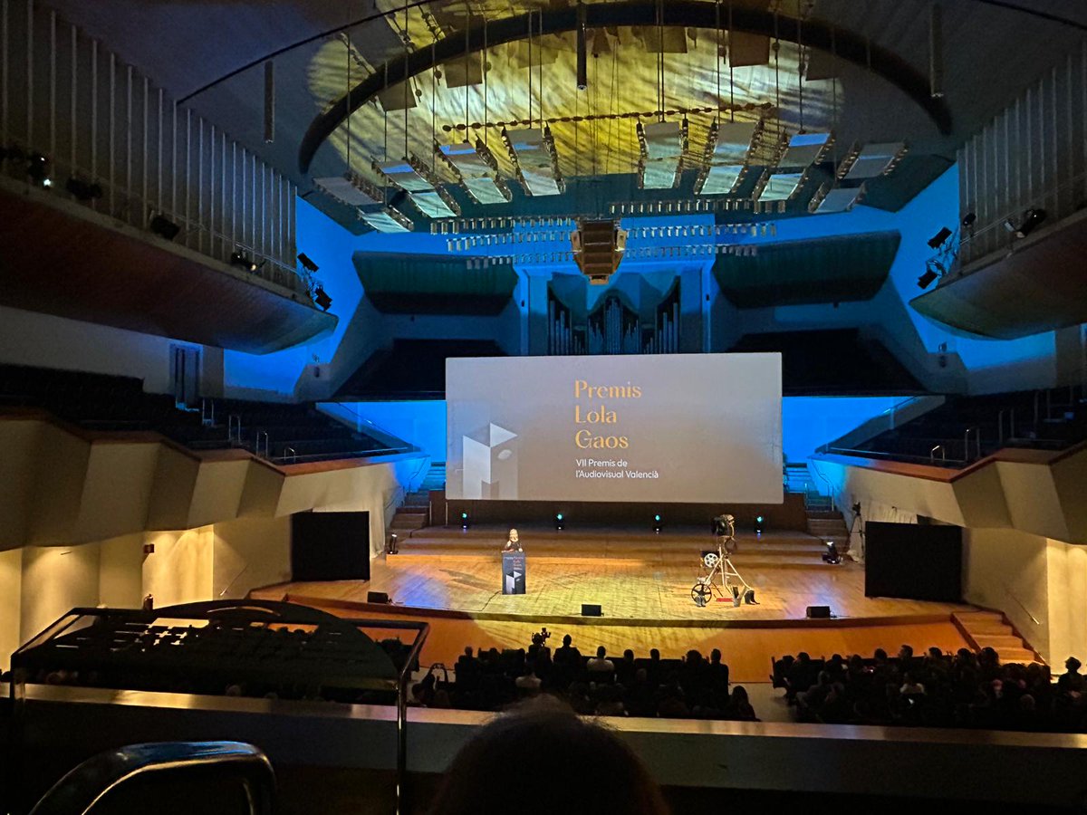 AEl Director General del <a href="/CineICAA/">ICAA</a> , <a href="/IgnasiCamos/">Ignasi Camós 🎬🎥🇪🇸</a> (<a href="/culturagob/">Ministerio de Cultura</a>) asiste a los VII Premios Lola Gaos  de l’Audiovisual Valencià en apoyo a la <a href="/avav_valencia/">Acadèmia Valenciana Audiovisual</a>.