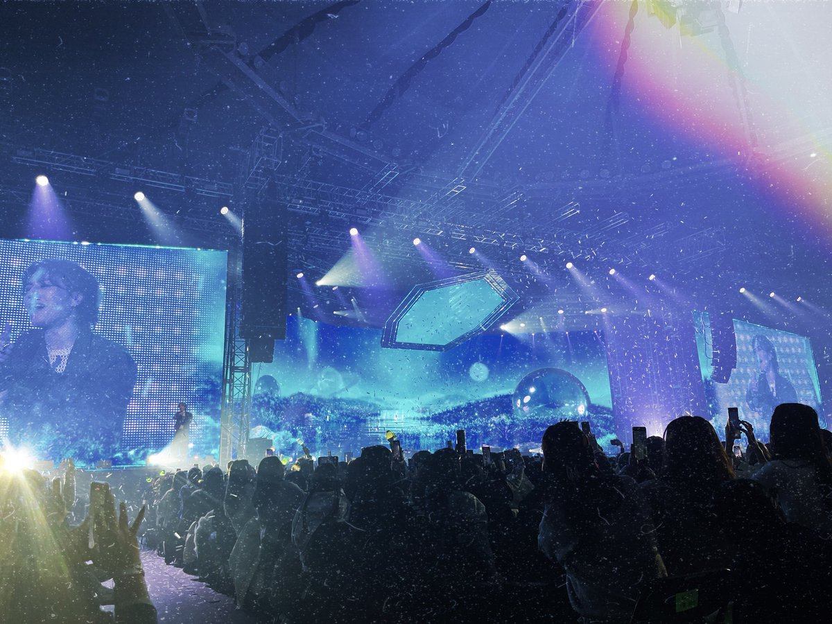 tuanxcoco's tweet photo. Till next time, GOT7 💚
I will forever be your ahgase 🐤
Thank you for being GOT7 7️⃣
GOT7 Forever ♾️ 

@GOT7Official @jaybnow_hr @marktuan @JacksonWang852 @JINYOUNG @ChoiArs_YJ @BamBam1A @yugyeom https://t.co/teYxAeR73s