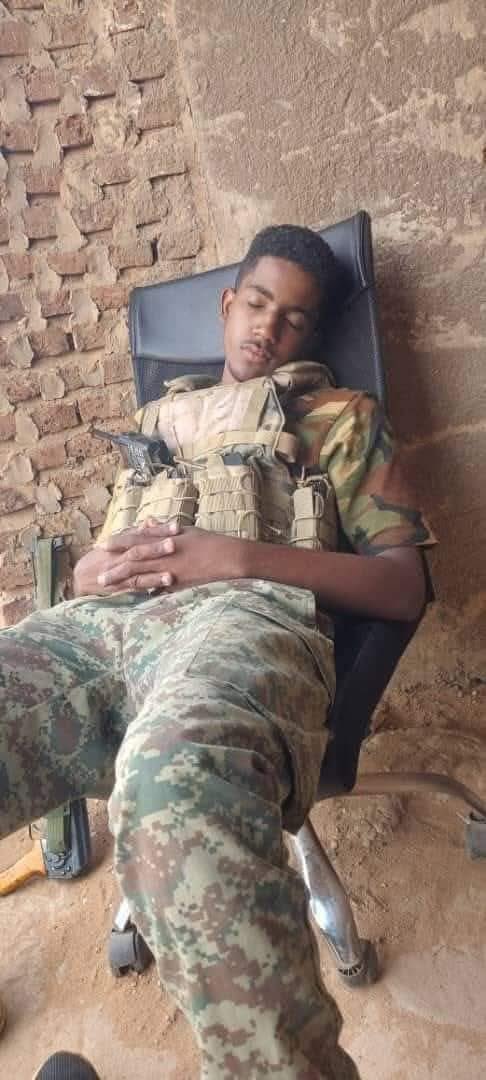 ibrahim3mer's tweet photo. انه رهق المعارك ...  عظم الله اجركم يا شباب قد كتبتم تاريخ السودان من جديد https://t.co/I6umstl2k1