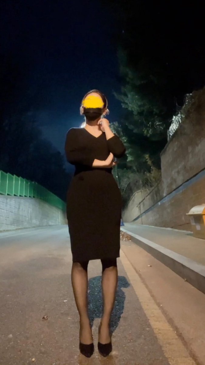 #cd #여장남자 #crossdresser

휴일 마지막 날..

다들 잘 보내셧나요??

나이를 먹어도..

9일을 놀아도..

더 놀고 싶네요 ㅋㅋㅋㅋ

낼 출근 잘하시고,

다들 화이팅!! ^^