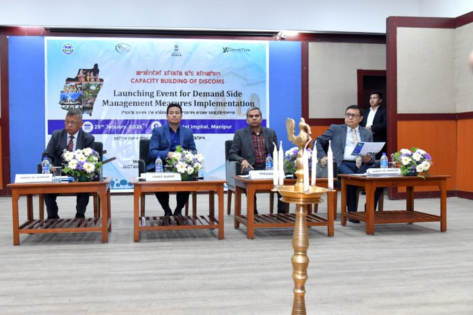 beeindiadigital's tweet image. The successful #DemandSideManagement (DSM) Launch Program under the #CapacityBuildingProgram of BEE, was conducted by @mspdcl_manipur in association with the Project Management Agency, M/s Green Tree Global, on January 28, 2025, in Imphal, Manipur.