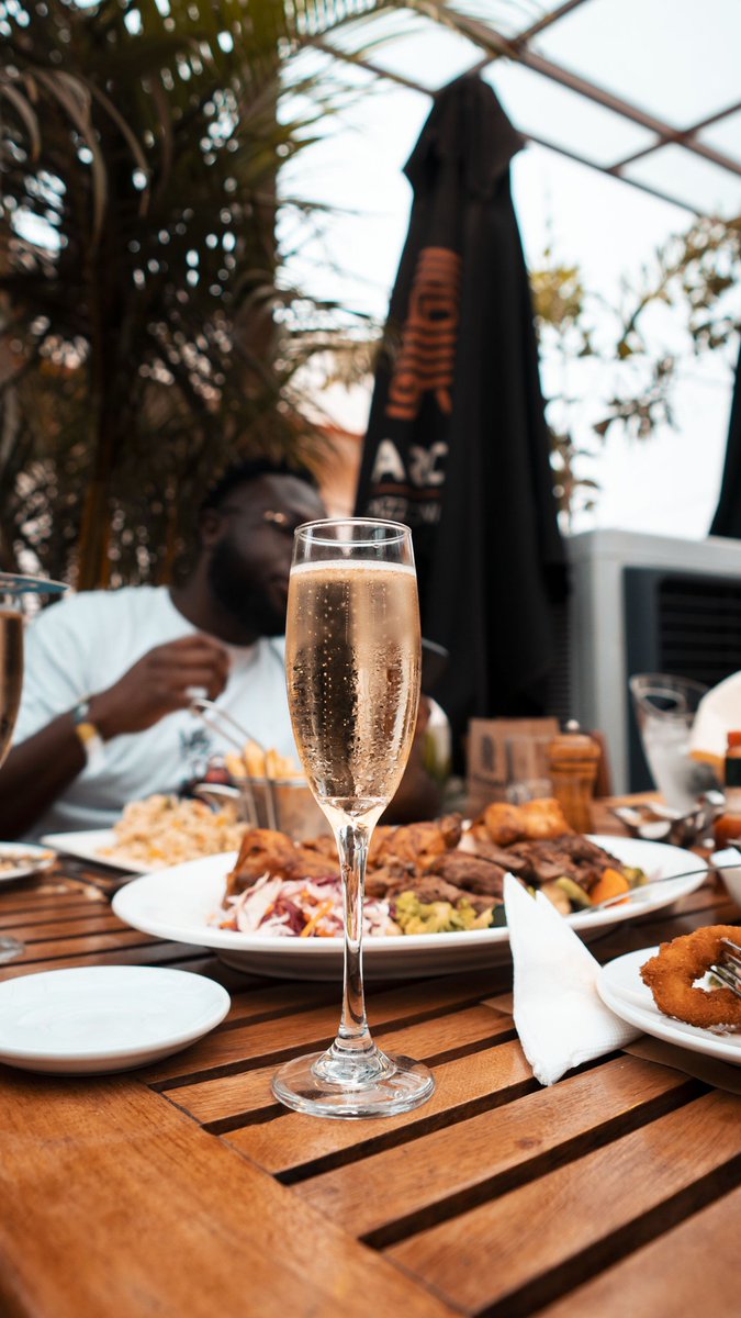 KampalaBrunch's tweet photo. Fragolino Sundays ✨— where good vibes and great wine meet! 🍷 Missed out? We’re back on 9th Feb at Pizza Connection! Don’t wait, book your spot now: 
+256 782 062428 📞 #FragolinoSundays #ChampagneAndWineBash #PizzaConnection https://t.co/Csb7sSreuC