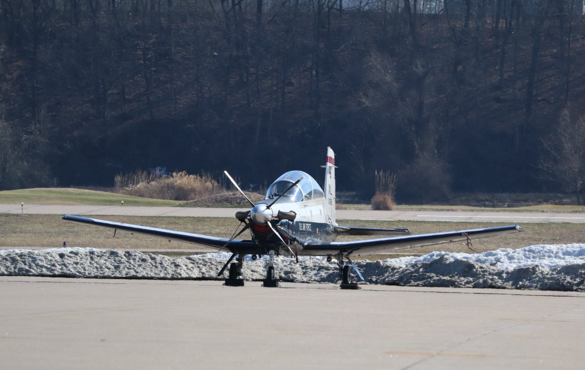 PhantomDriver2's tweet image. T-6 Texan II at Spirit Airport 

#t6 #t6texan #usaf